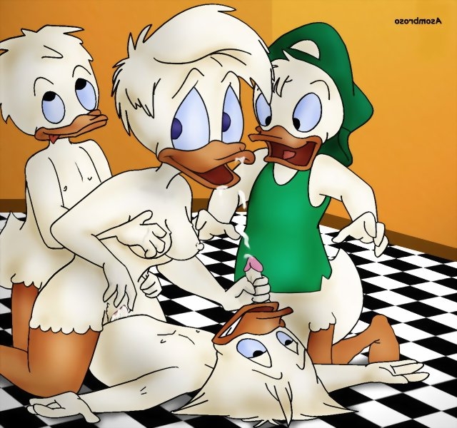 Porn Pictures Women Daisy Duck 4